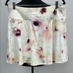 CALIA by Carrie Underwood Cream Floral Mini Skirt